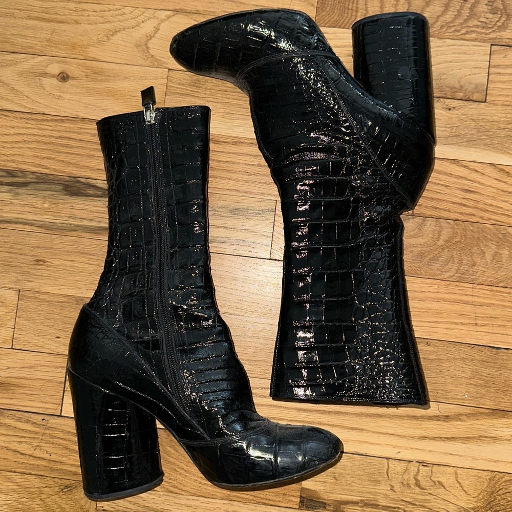 Marc Jacobs mid calf black boots size 40